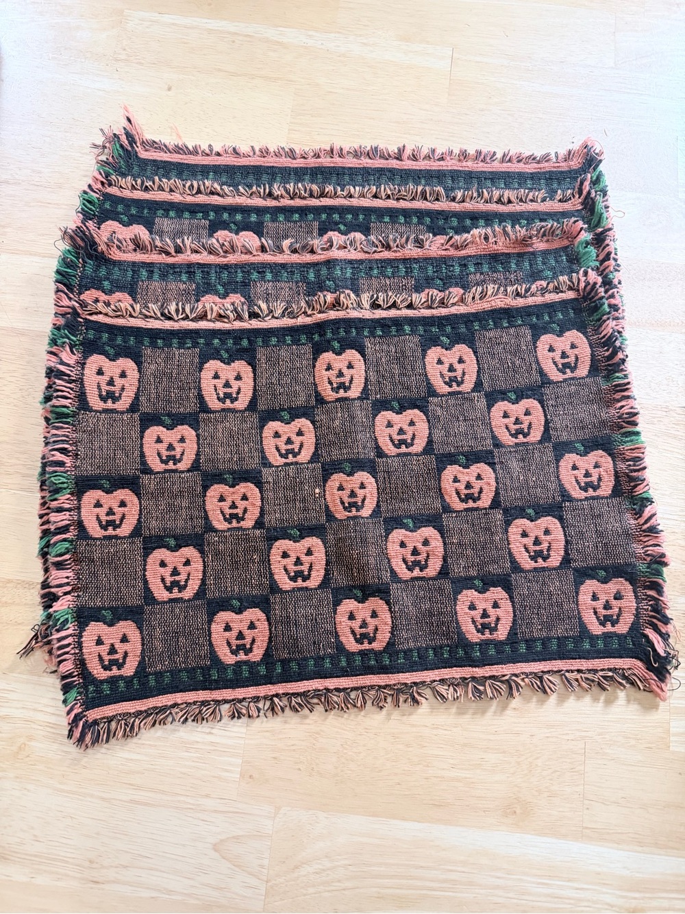Vintage 90s Woven Tapestry Checkered Halloween Pumpkin Reversible Platemats Set